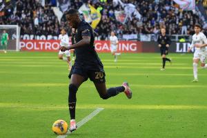 九游体育官方网站-罗马诺：穆阿尼保持冷静&amp;仍在耐心等待尤文，未与其他俱乐部谈判