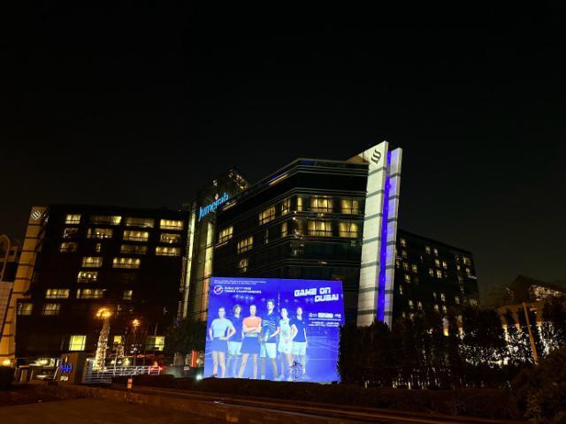 九游体育-迪拜，你就是这样用“中国内战”来迎接我的吗？