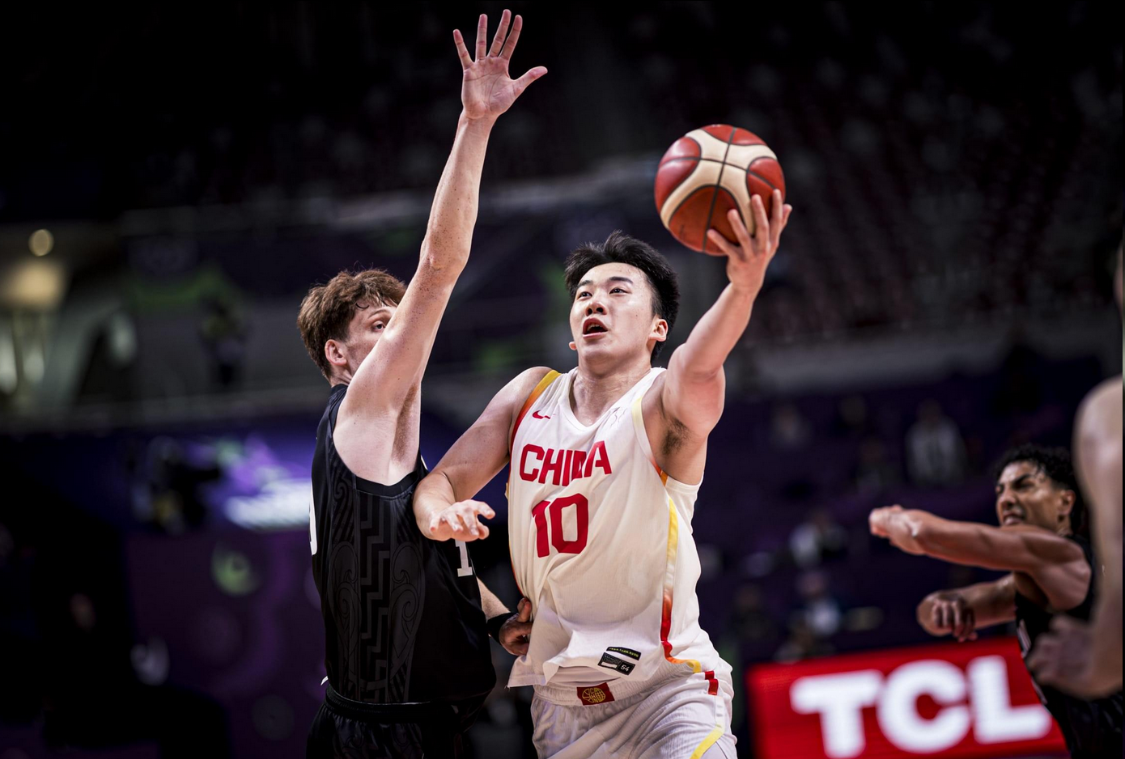 九游体育官方网站-男篮集训曾问过亚洲杯大腿？球迷：把郭士强带到了不属于他的高度